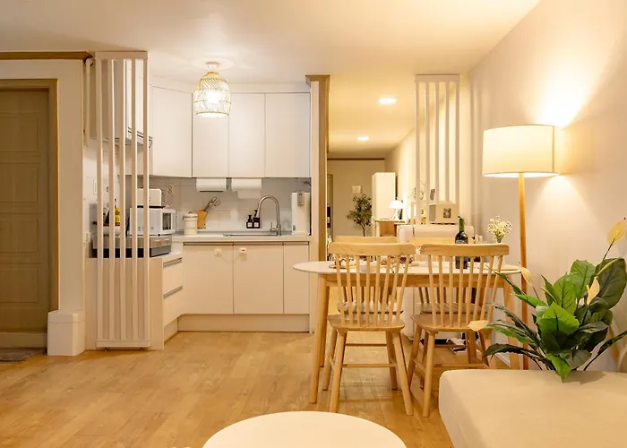 Apartamento Cozy Sienna - Warm Family Near Subway Line 2